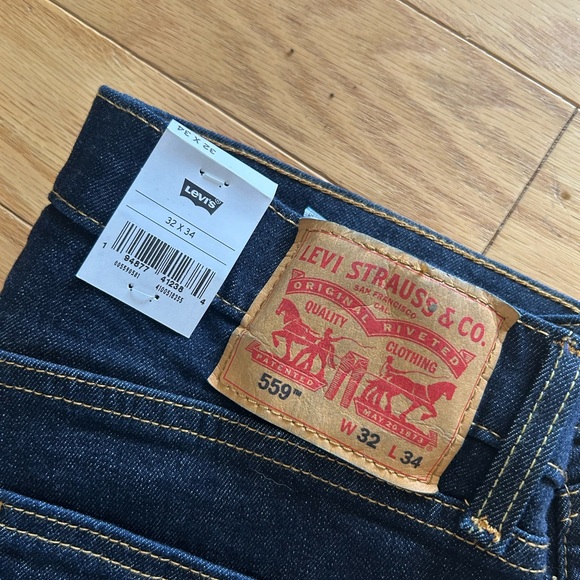 Levis 559 Mens Jeans 32x34 Relaxed Straight Fit Stretch dark Wash Denim NWT - Picture 2 of 8